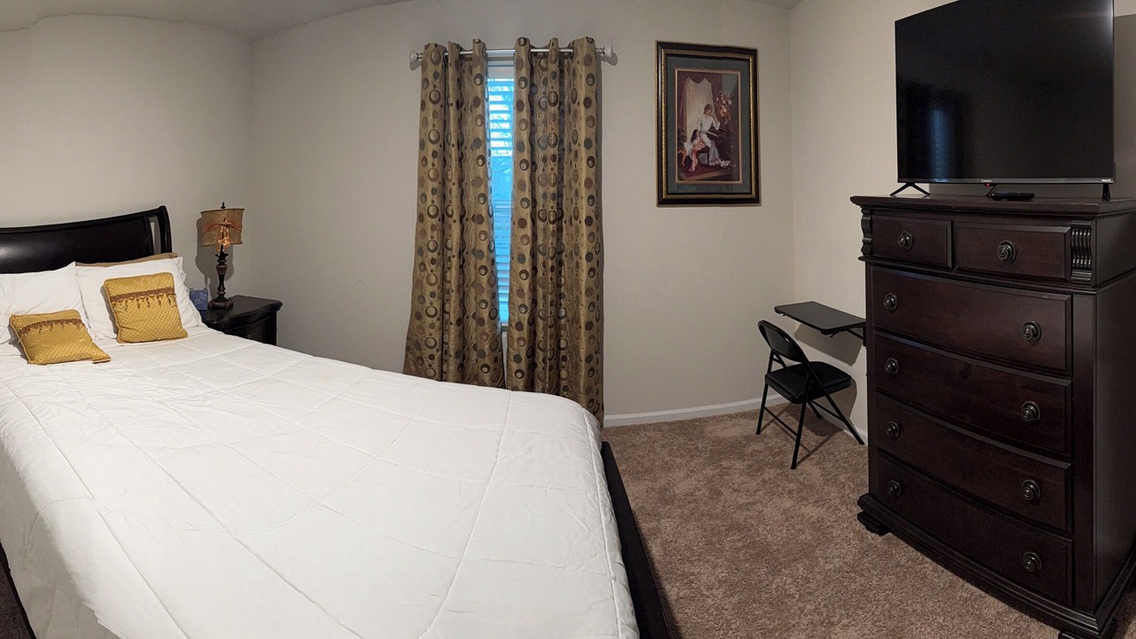 Photo of Bedroom in Paw Creek