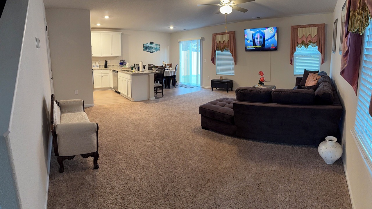 Photo of Livingroom in Paw Creek