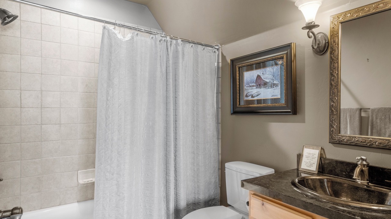 Photo of Bathroom in Charleston
