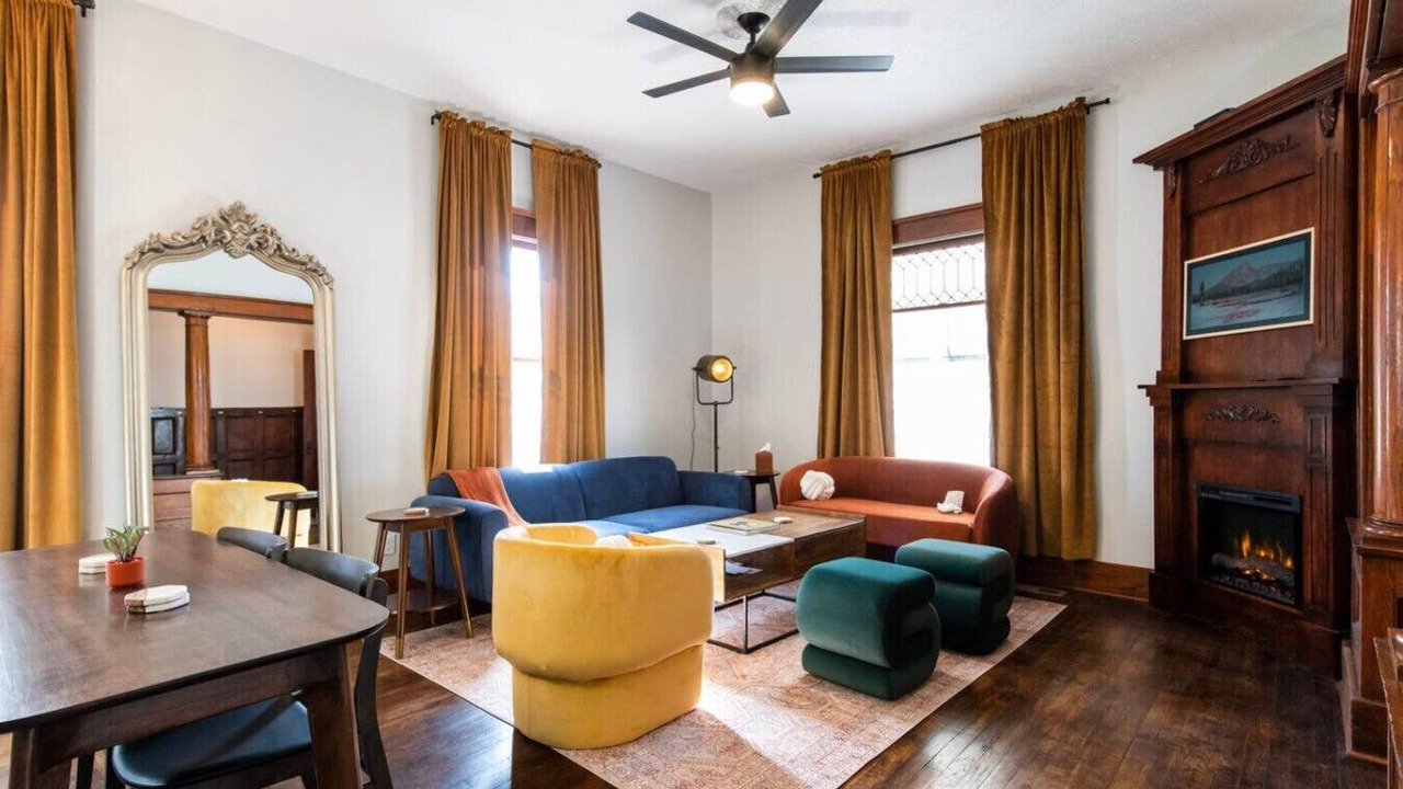 Photo of Livingroom in Little Italy