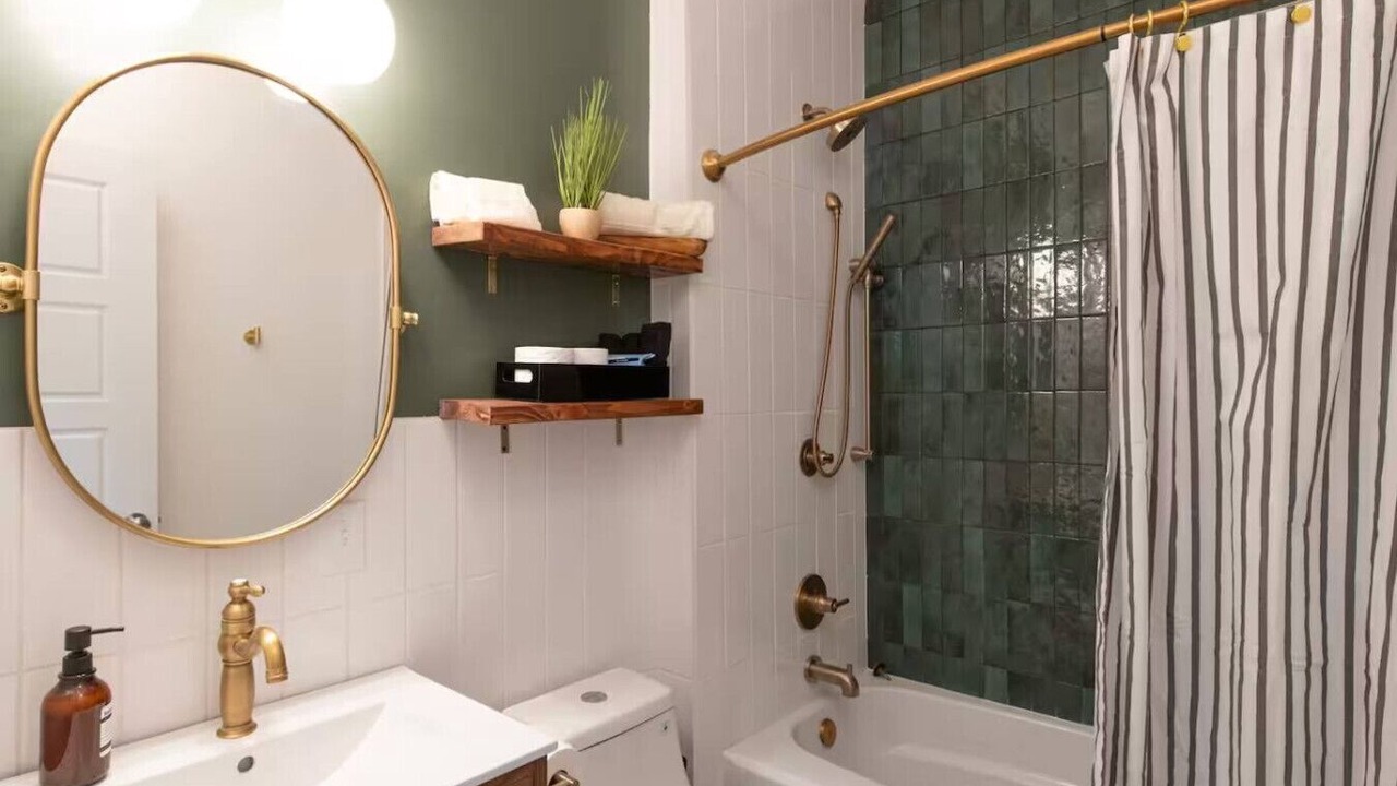 Photo of Bathroom in Little Italy
