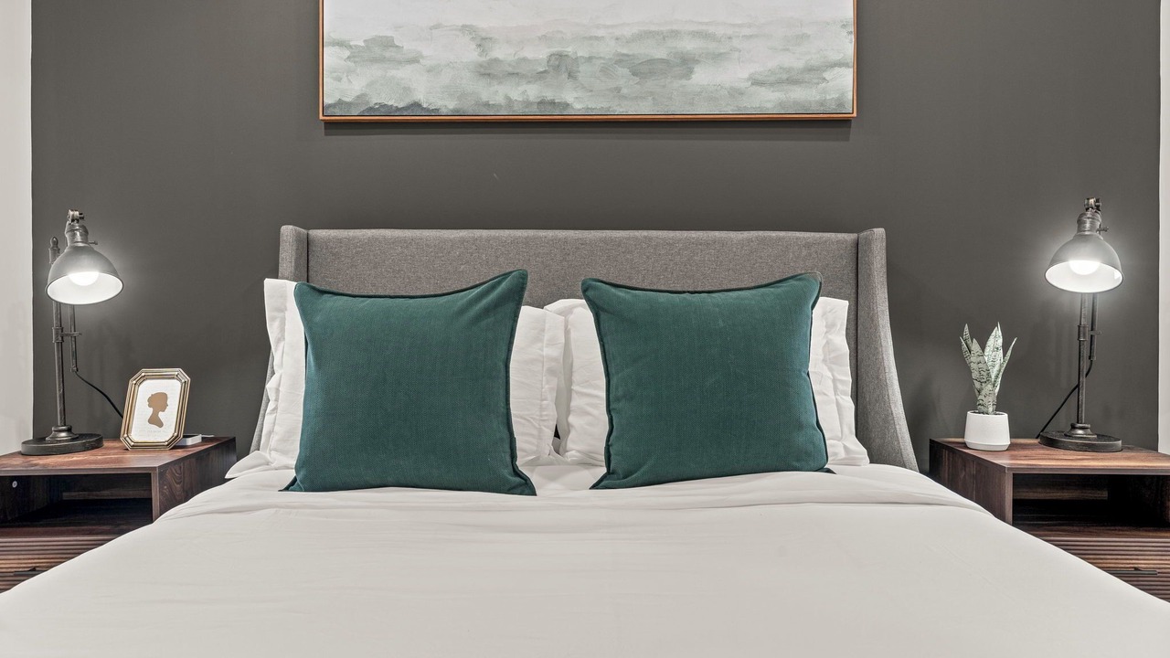 Photo of Bedroom in Center City