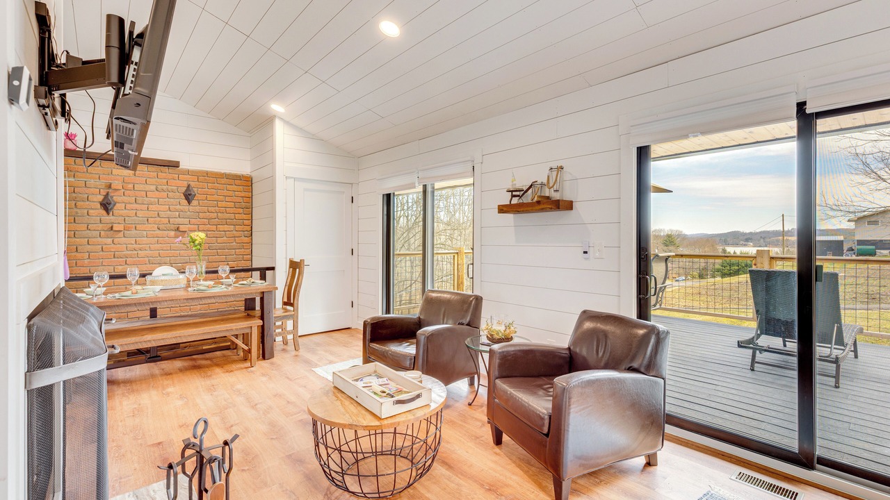 Photo of Livingroom in Somerdale