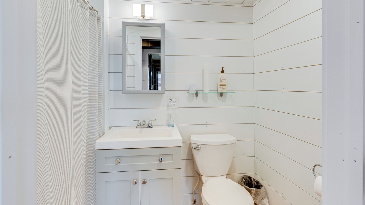 Photo of Bathroom in Somerdale