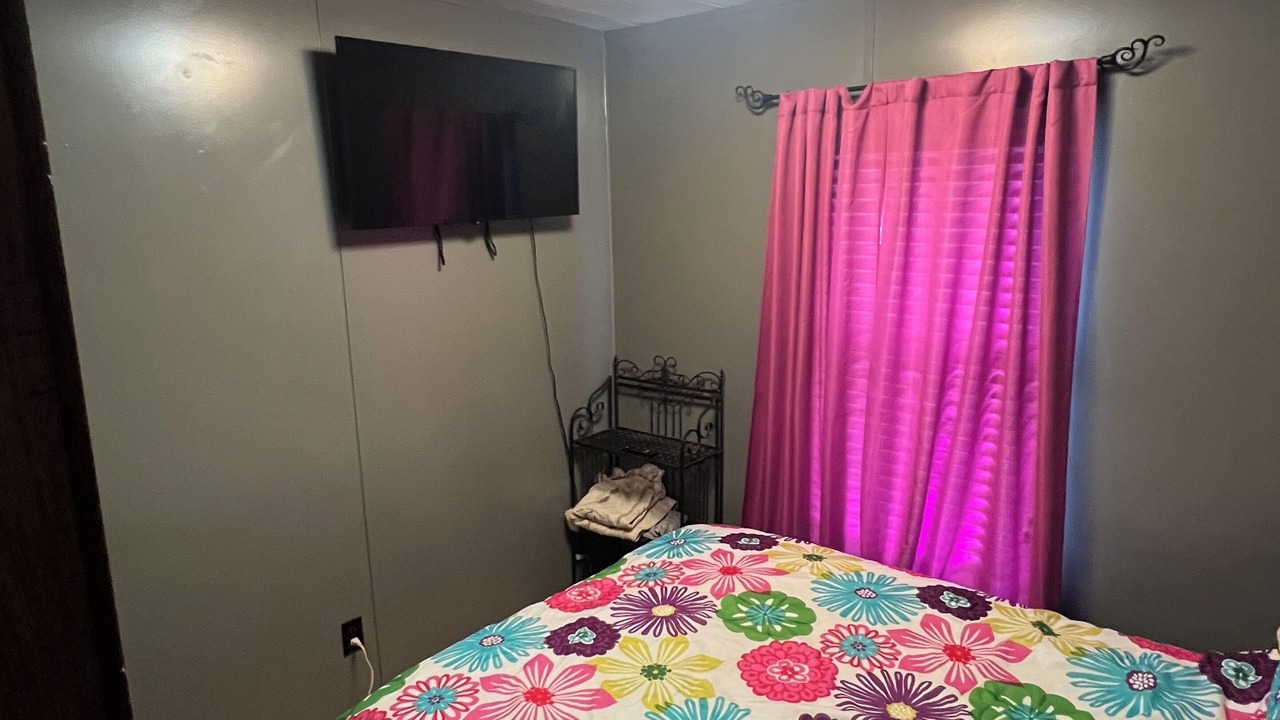 Photo of Bedroom in Almo