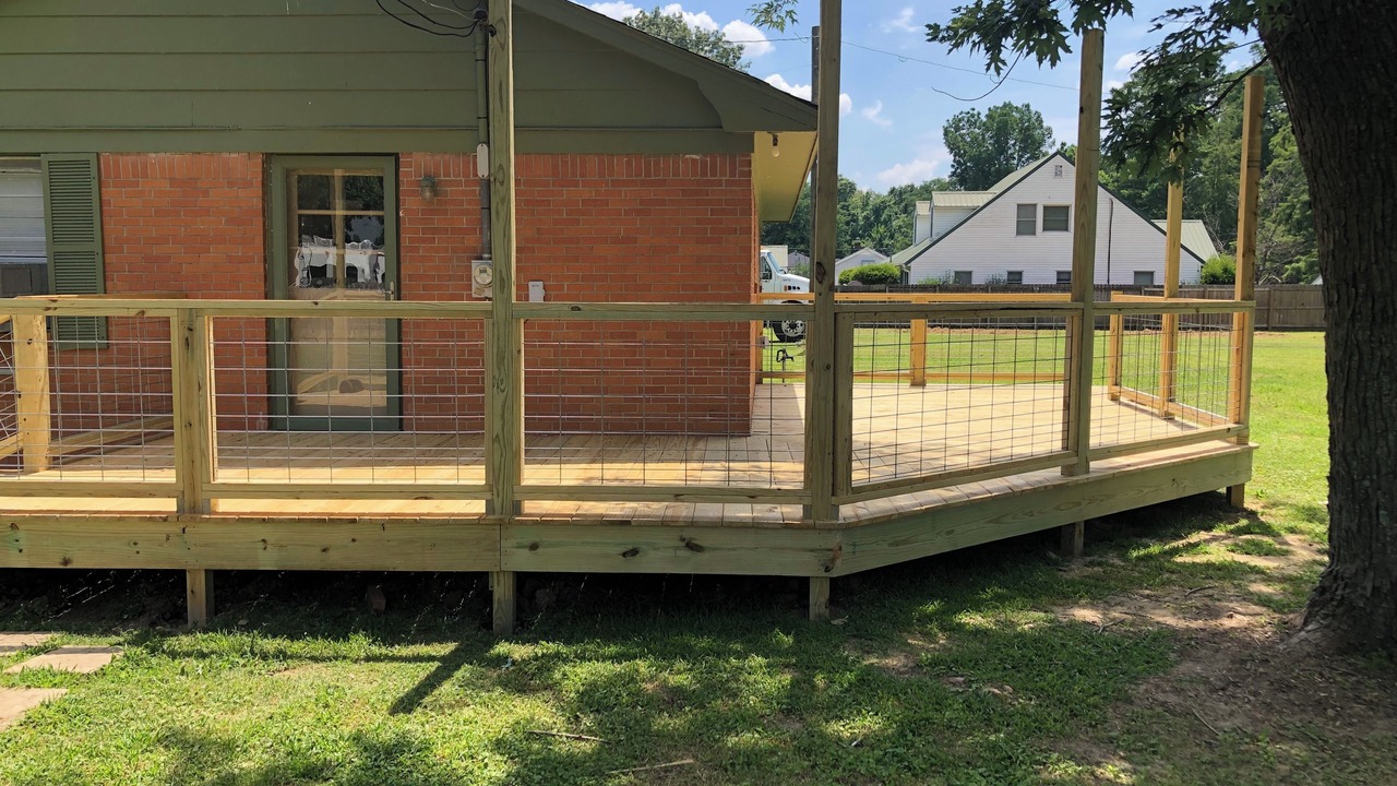 Photo of Patio Balcony in Hornbeak