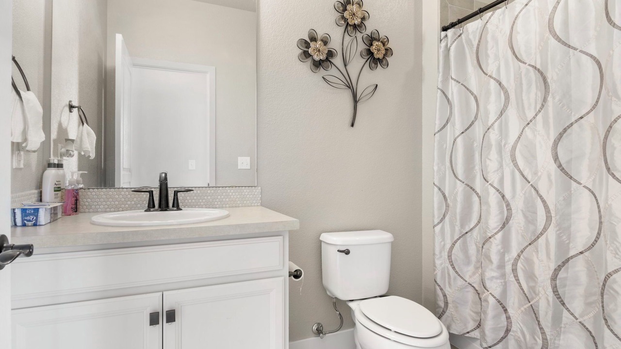 Photo of Bathroom in Arvada