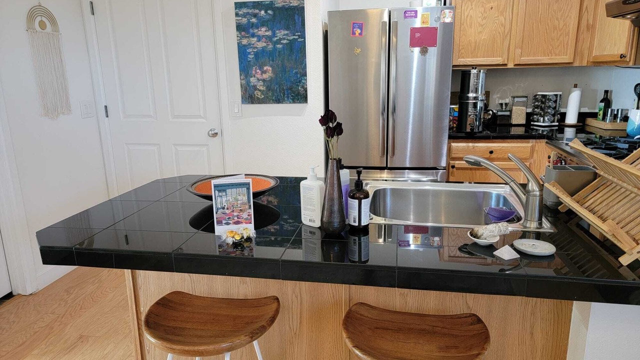 Photo of Kitchen in Glenwood Grove - North Iris