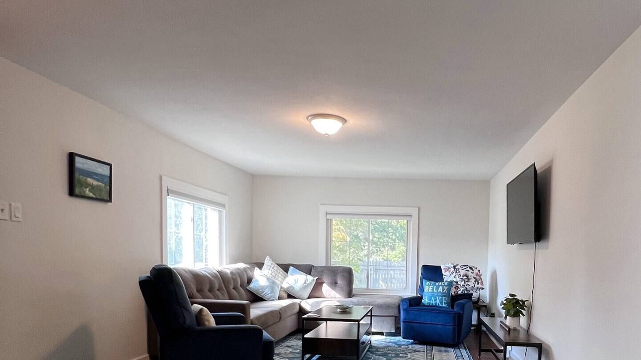 Photo of Livingroom in Bridgman