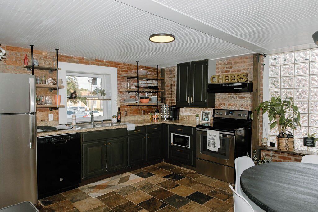 Photo of Kitchen in Eatonton
