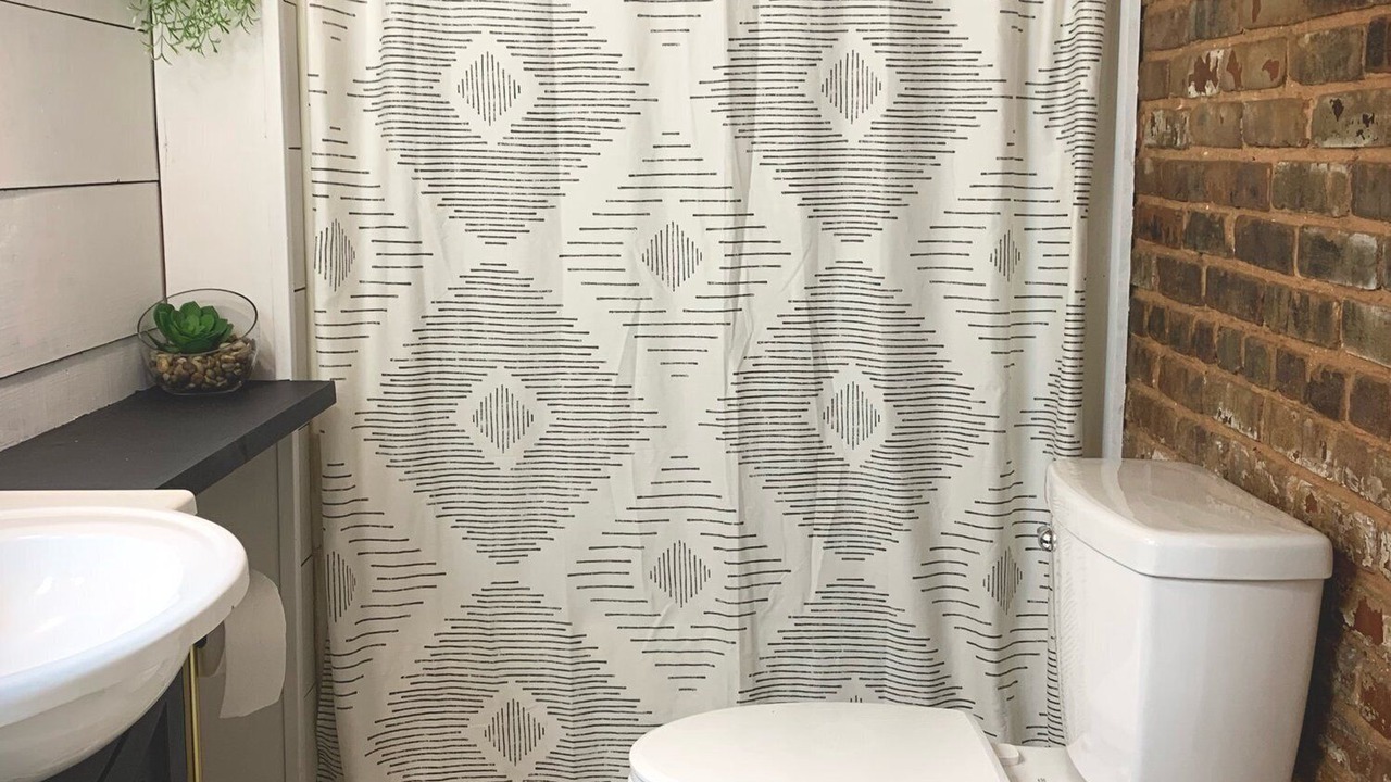 Photo of Bathroom in Eatonton