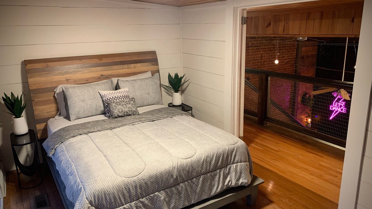 Photo of Bedroom in Eatonton