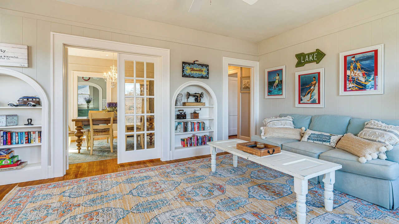 Photo of Livingroom in Spicewood
