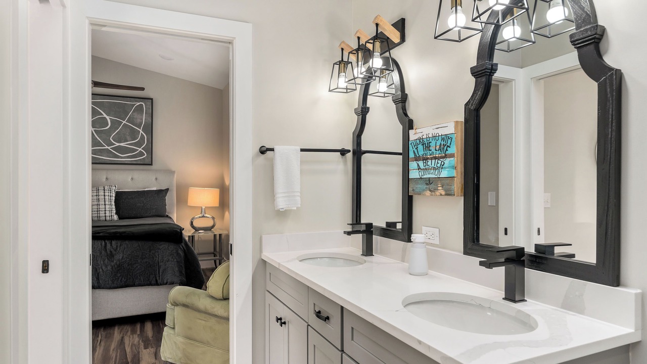 Photo of Bathroom in Van Buren County