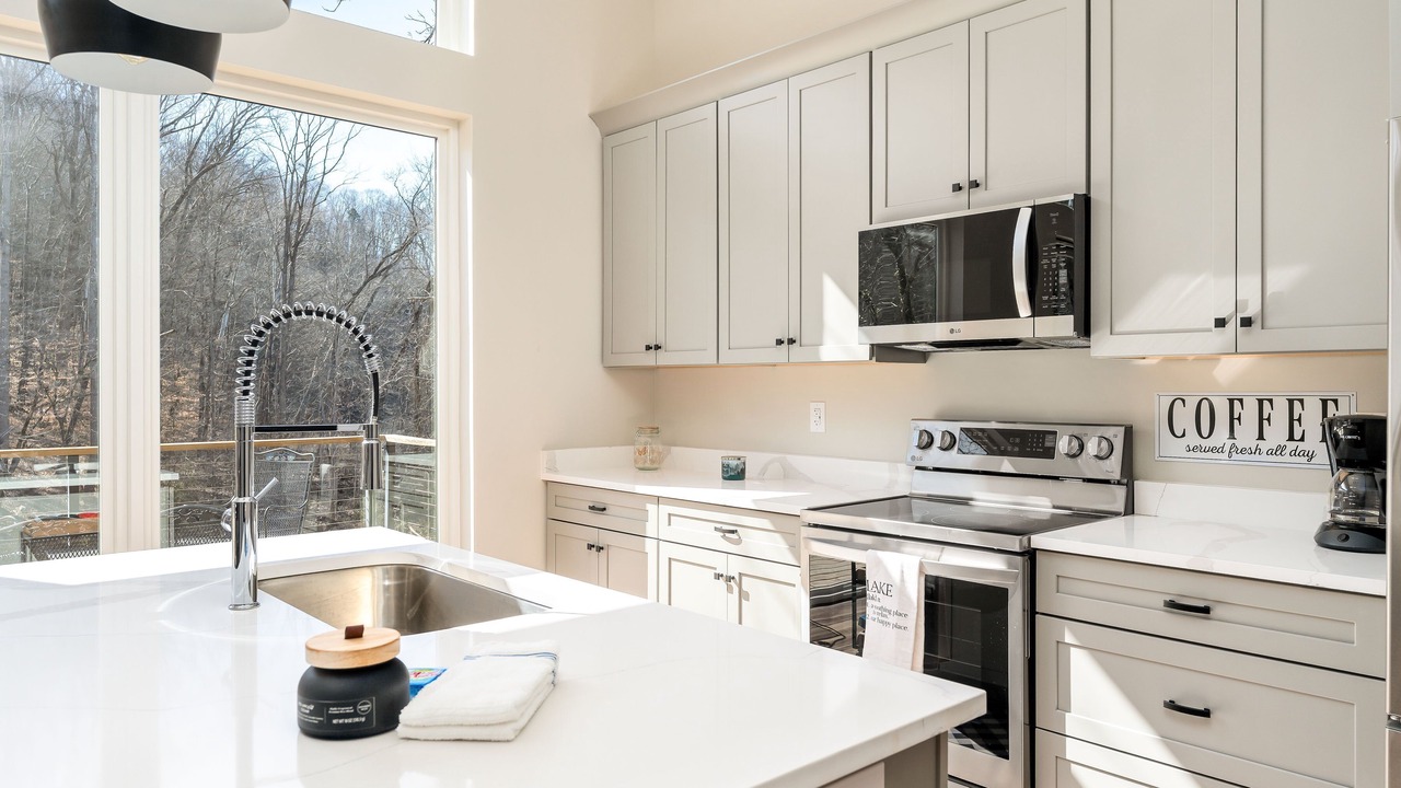 Photo of Kitchen in Van Buren County