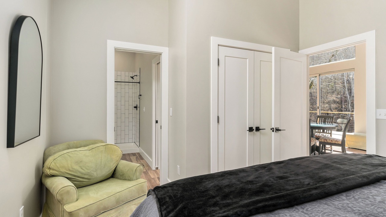 Photo of Bedroom in Van Buren County