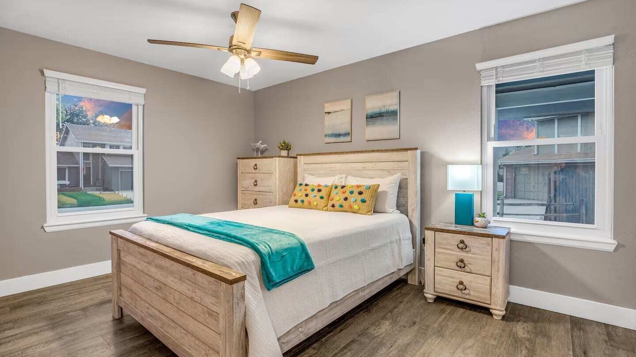 Photo of Bedroom in Columbine