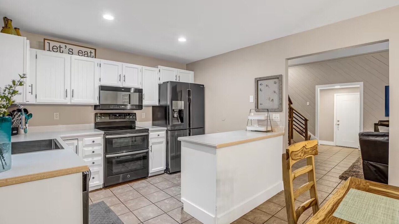 Photo of Kitchen in Columbine