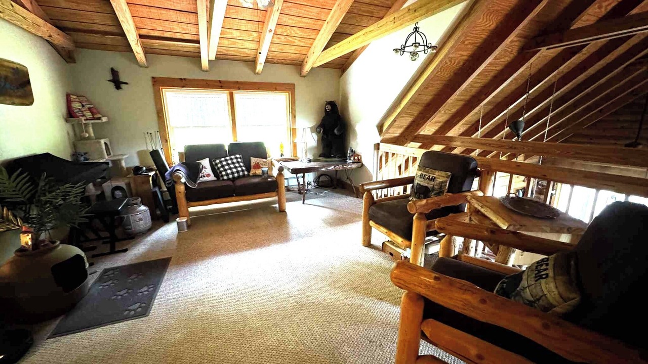 Photo of Livingroom in Crellin