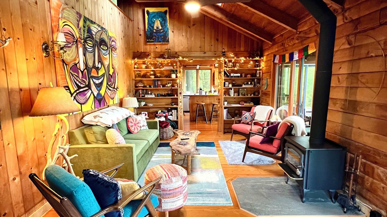 Photo of Livingroom in Bearsville