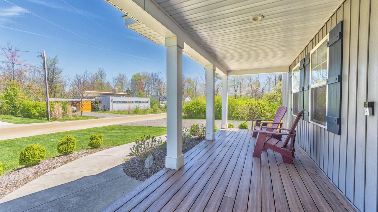 Photo of Patio Balcony in Miami Park