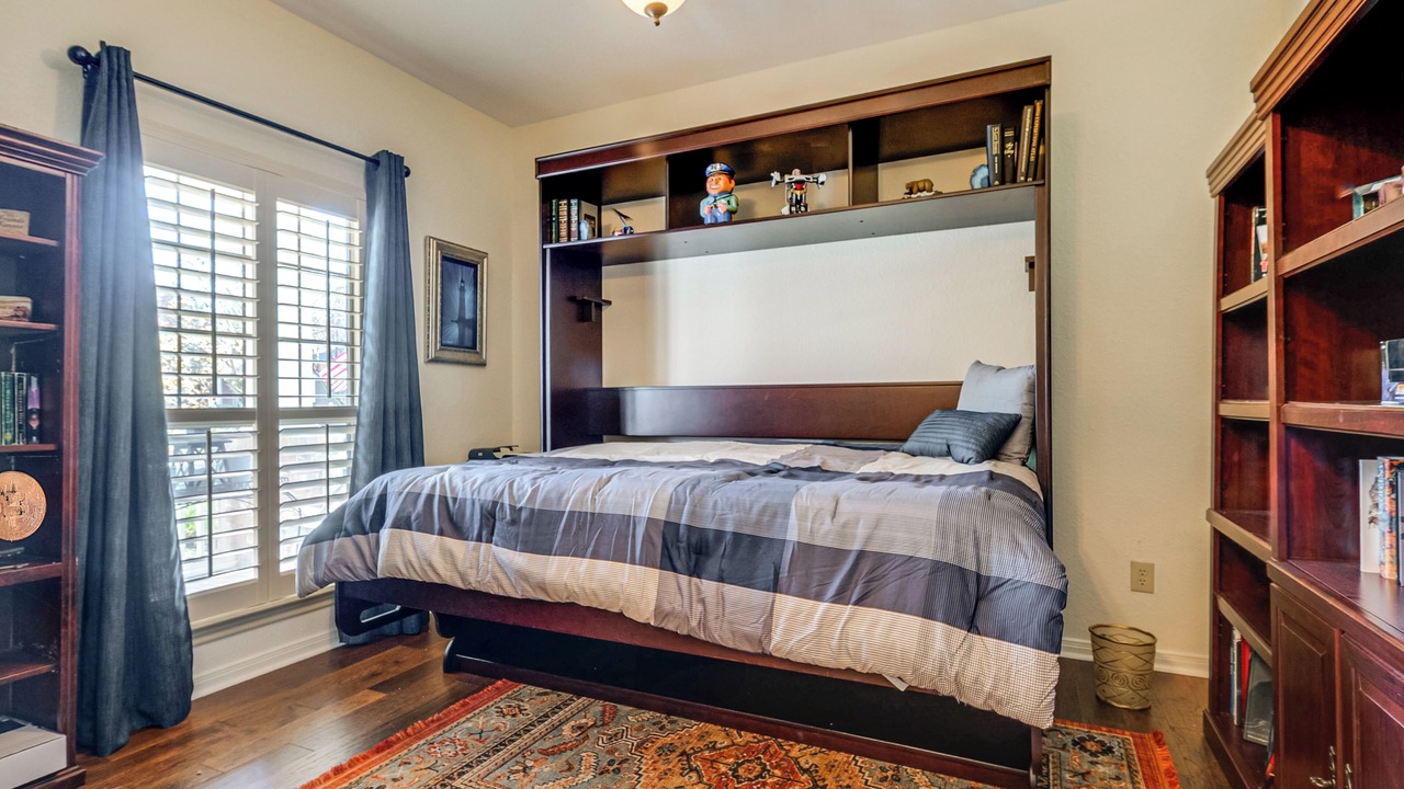 Photo of Bedroom in The Woodlands