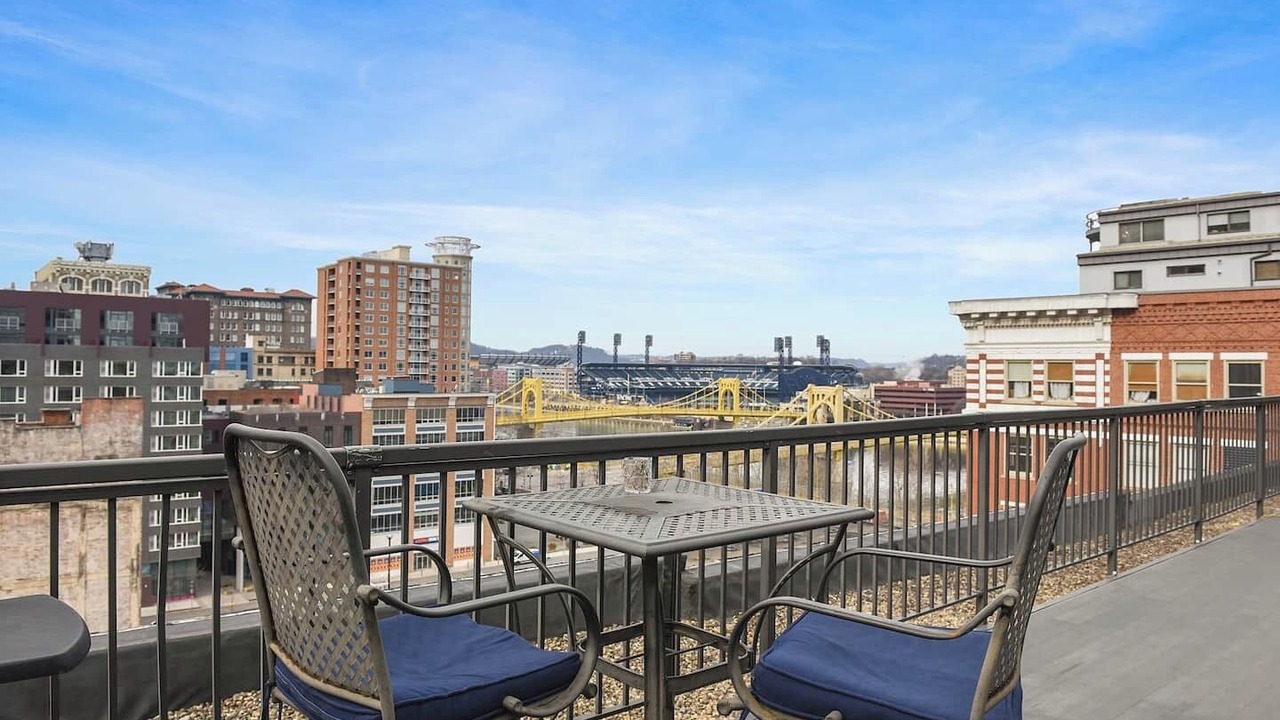 Photo of Patio Balcony in Cultural District
