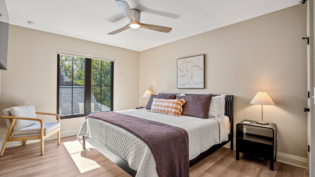 Photo of Bedroom in Bowling Green