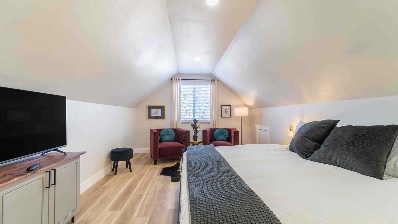 Photo of Bedroom in Morrison