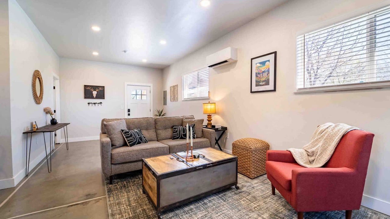 Photo of Livingroom in Morrison