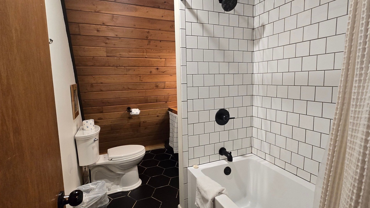 Photo of Bathroom in Sky Valley