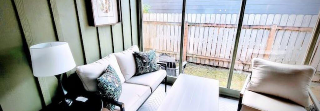 Photo of Livingroom in Long Beach