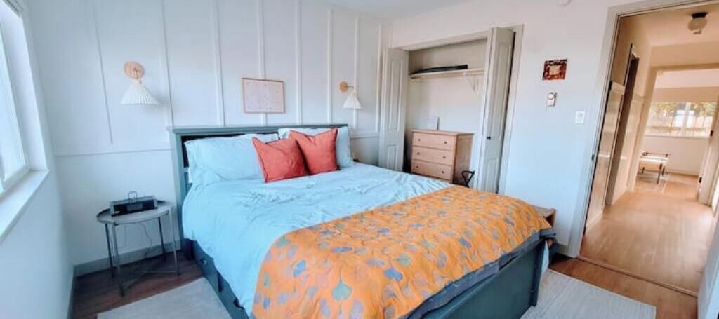 Photo of Bedroom in Long Beach