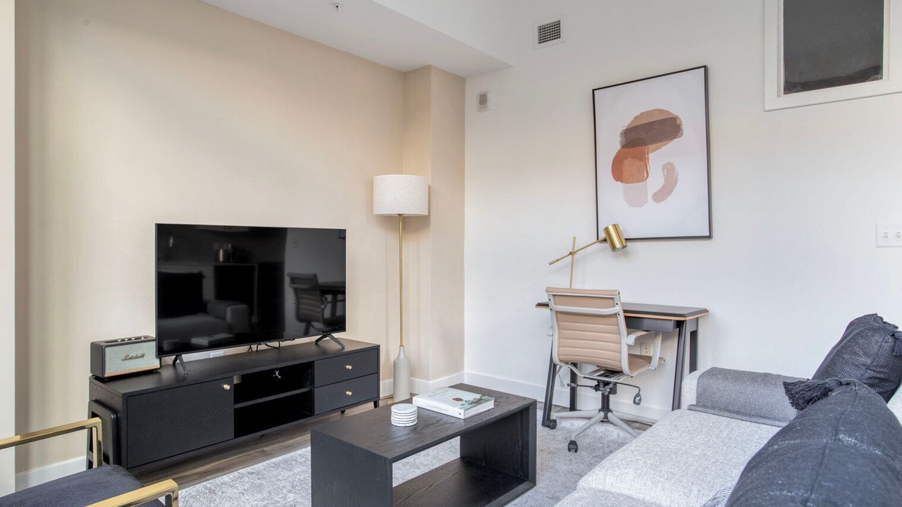 Photo of Livingroom in West End