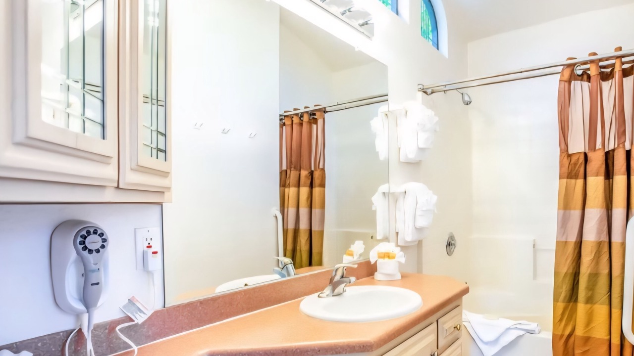 Photo of Bathroom in West Sedona