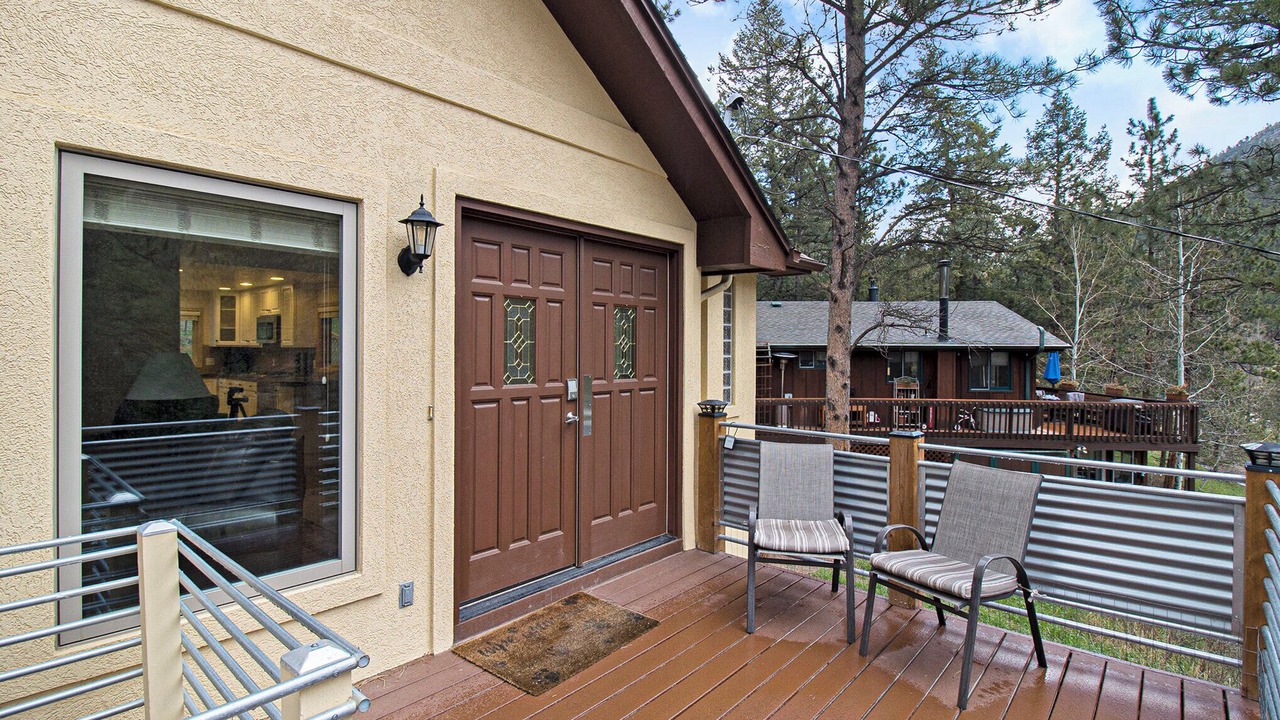 Photo of Outdoor in Lyons