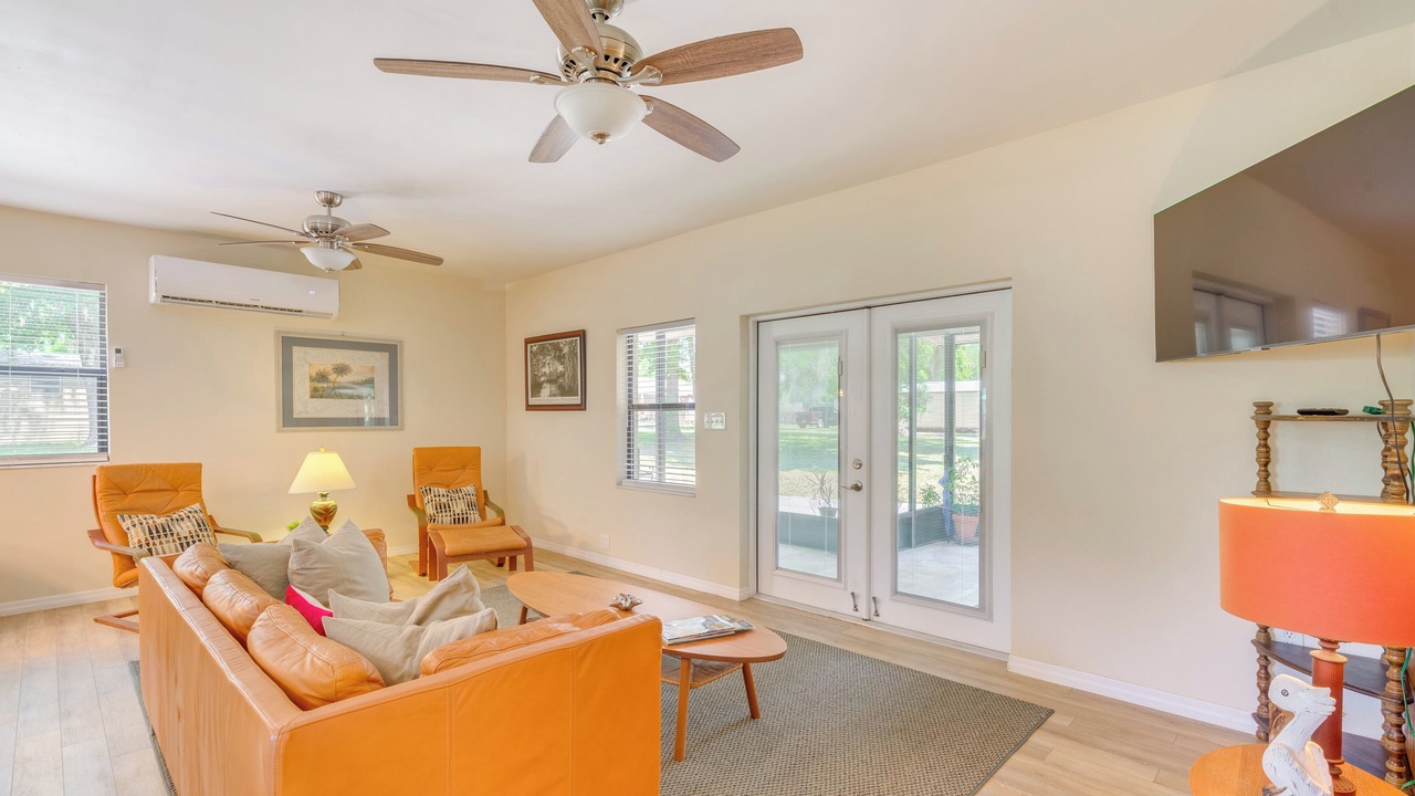 Photo of Livingroom in Crystal River