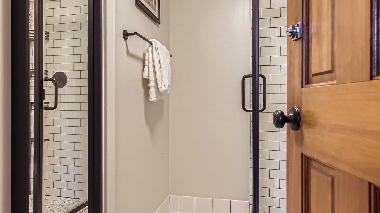 Photo of Bathroom in Five Points
