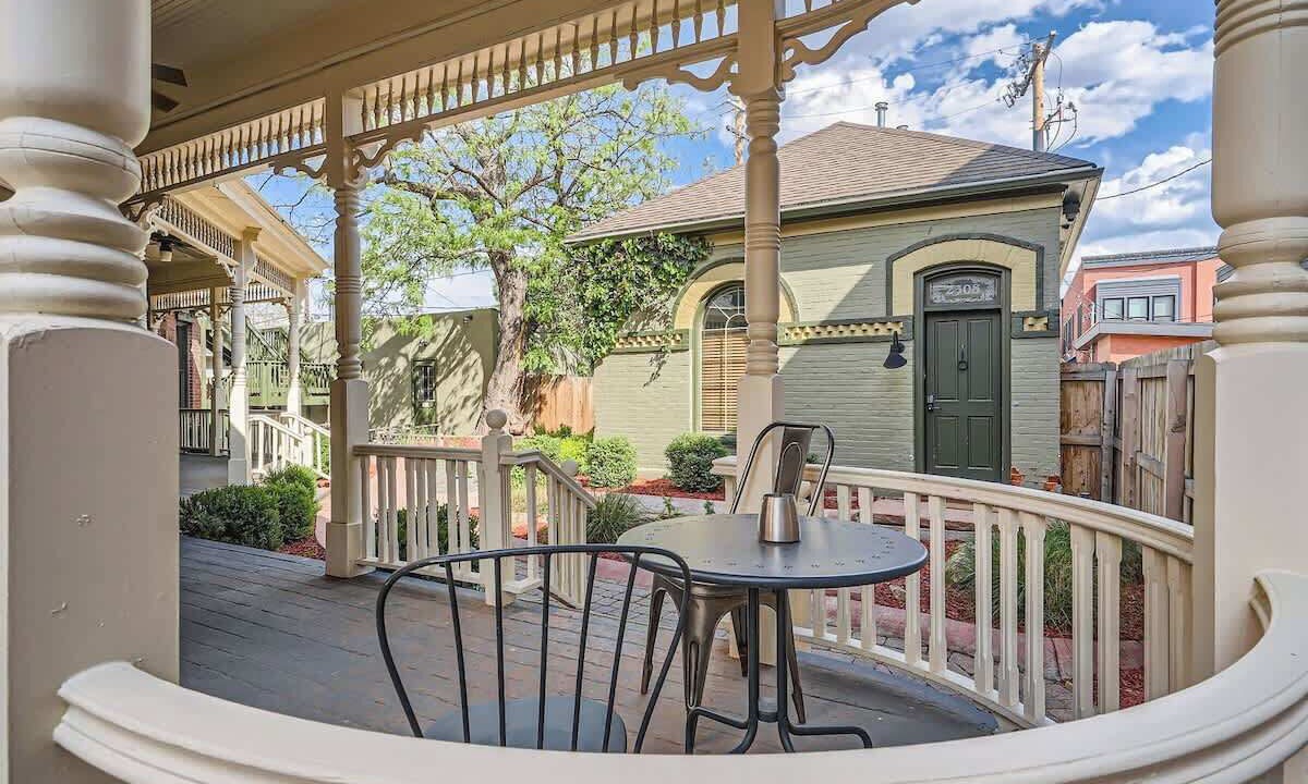 Photo of Outdoor in Five Points