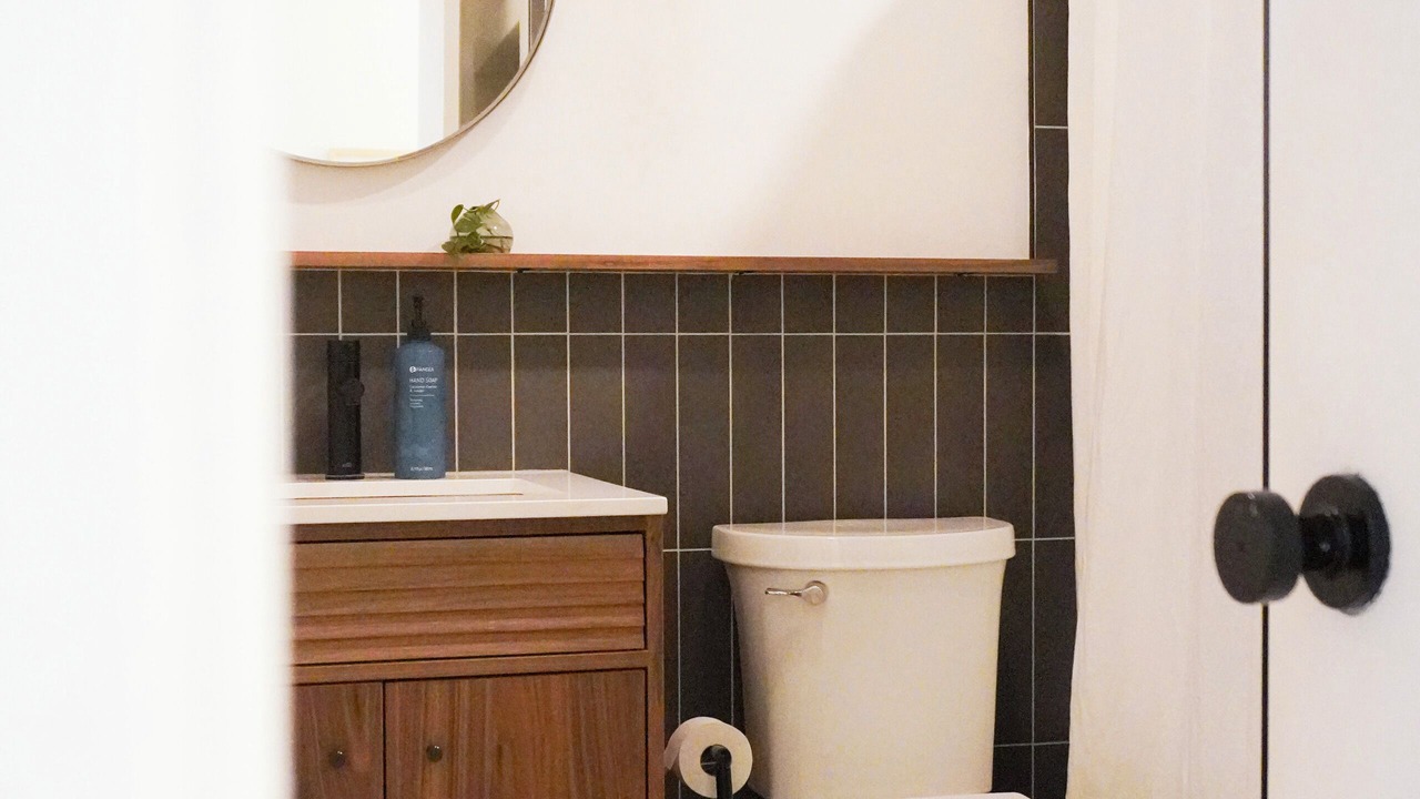 Photo of Bathroom in Alta Vista Area