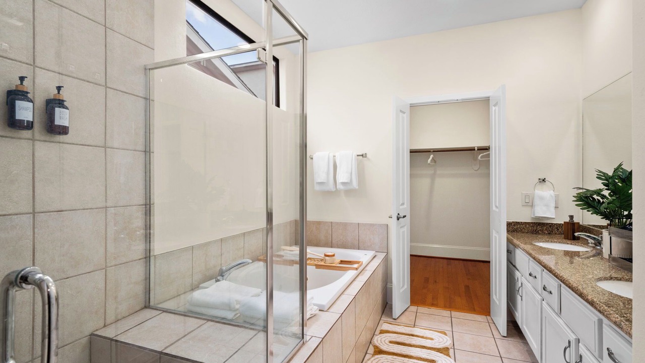Photo of Bathroom in East Downtown Houston