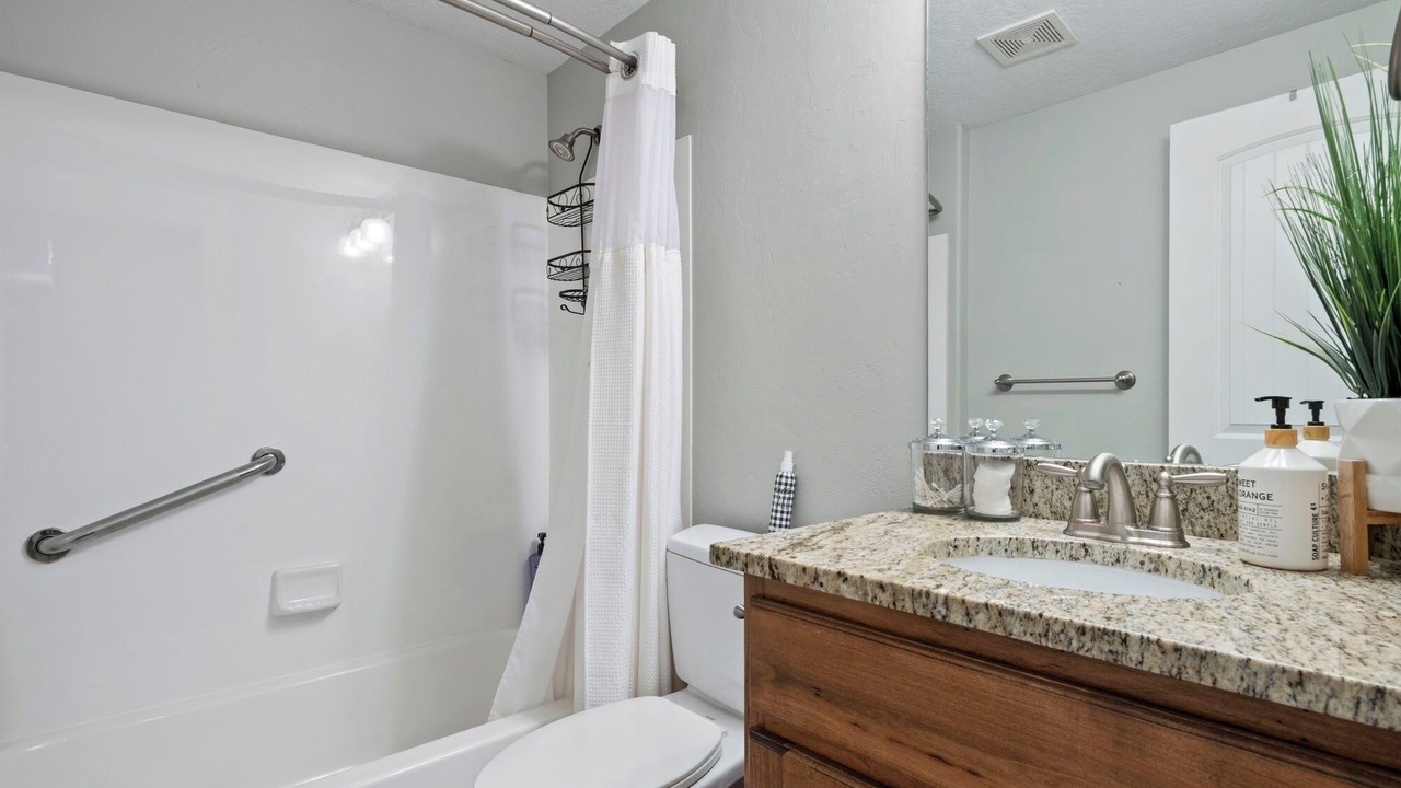 Photo of Bathroom in Sunset Heights