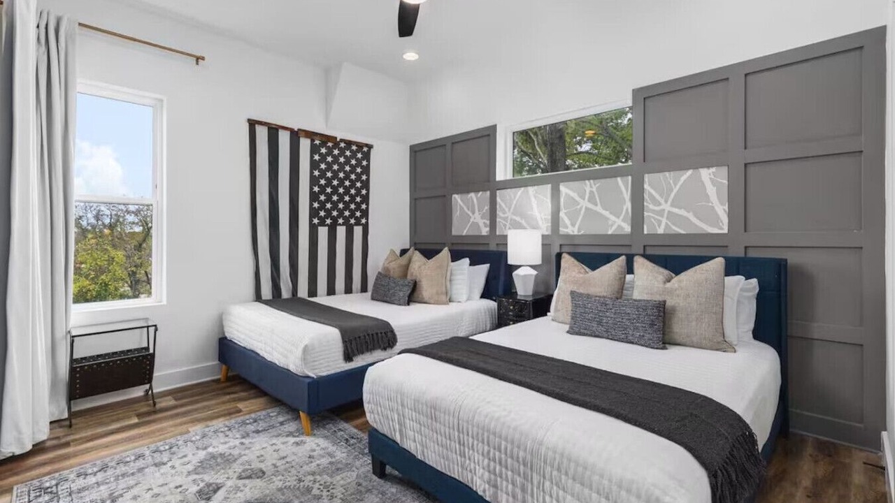 Photo of Bedroom in Hurwood Heights