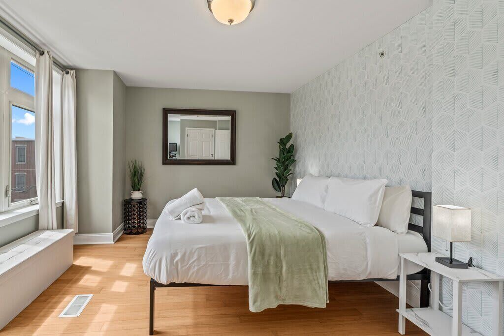 Photo of Bedroom in Point Breeze