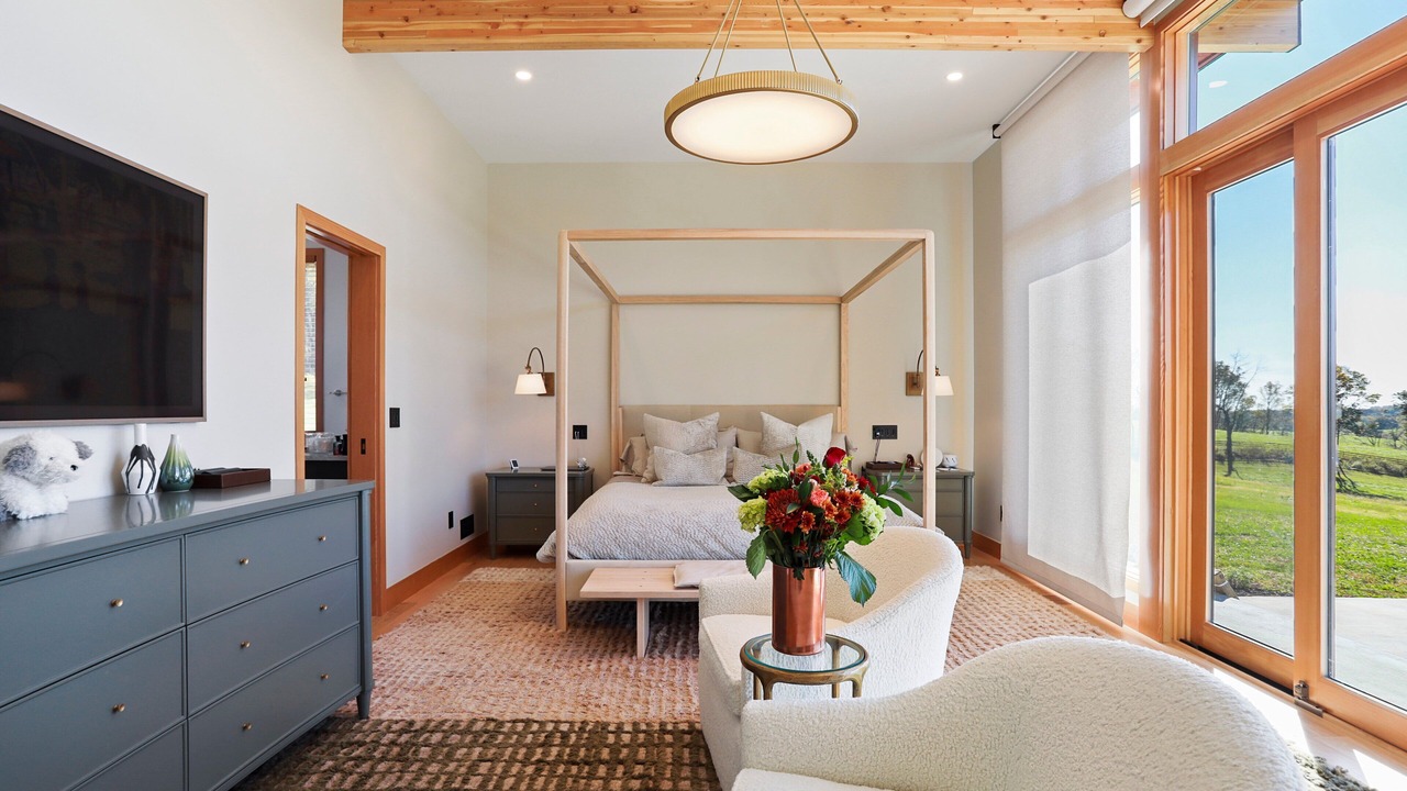 Photo of Bedroom in Warrenton