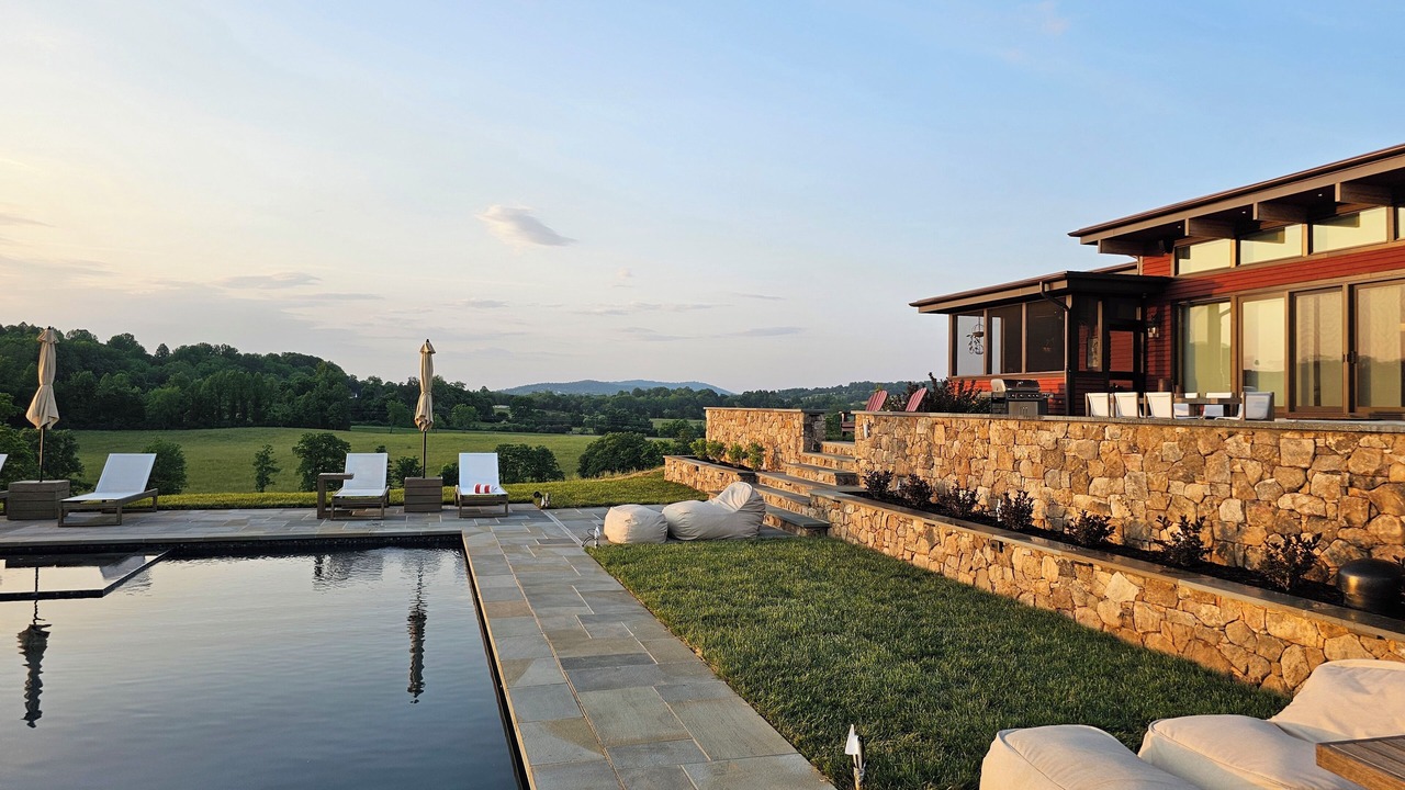 Photo of Outdoor in Warrenton