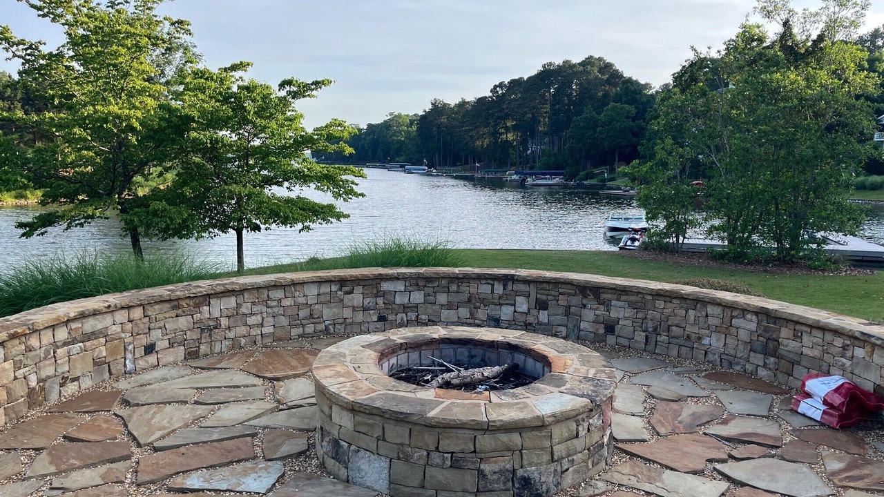 Photo of Outdoor in Reynolds Landing