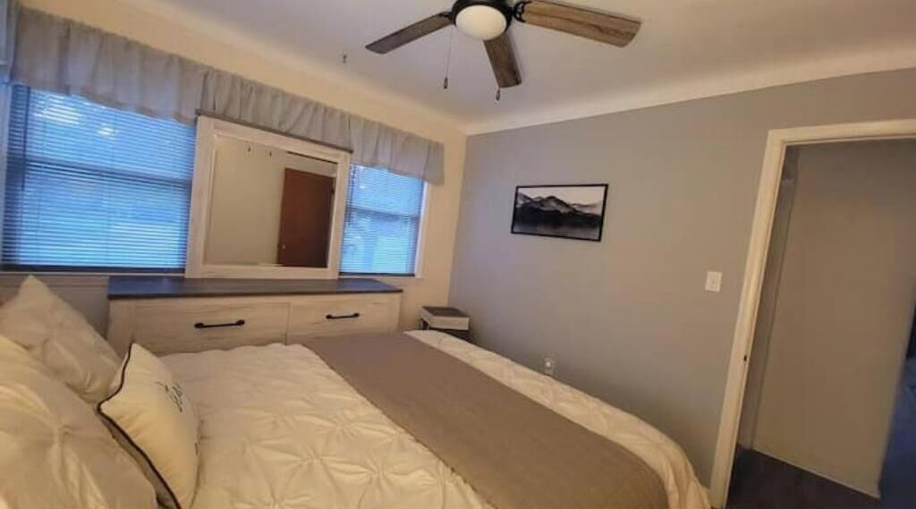 Photo of Bedroom in Toledo