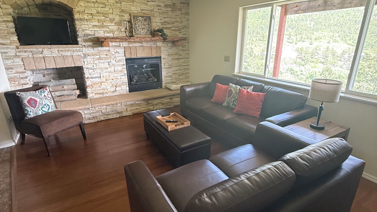 Photo of Livingroom in Cascade-Chipita Park