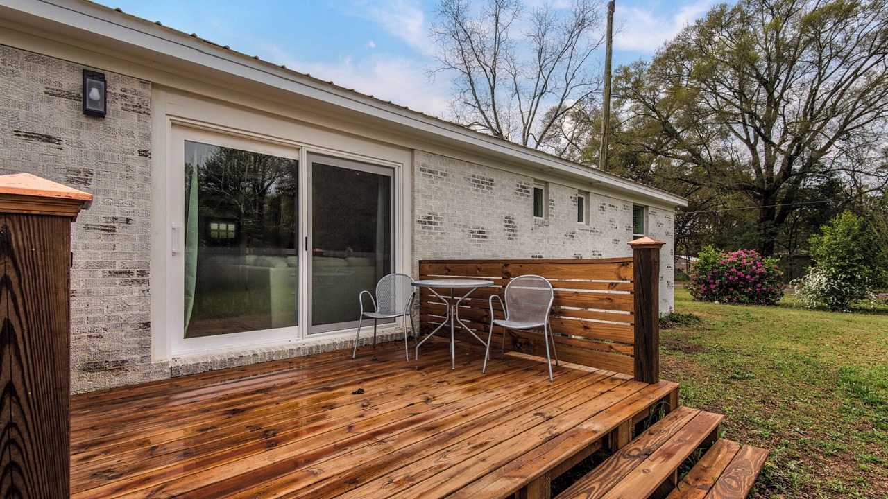 Photo of Outdoor in De Funiak Springs